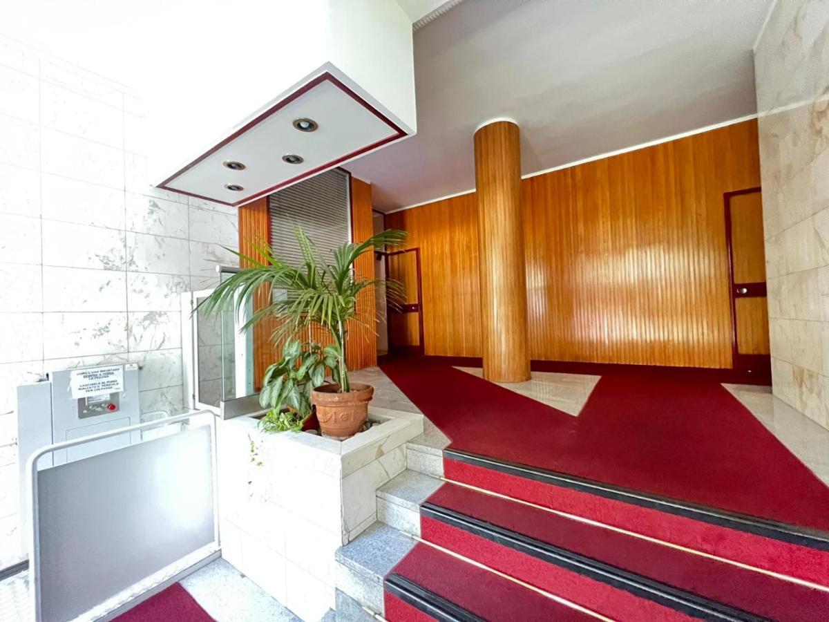 Famagosta House Apartment มิลาน ภายนอก รูปภาพ