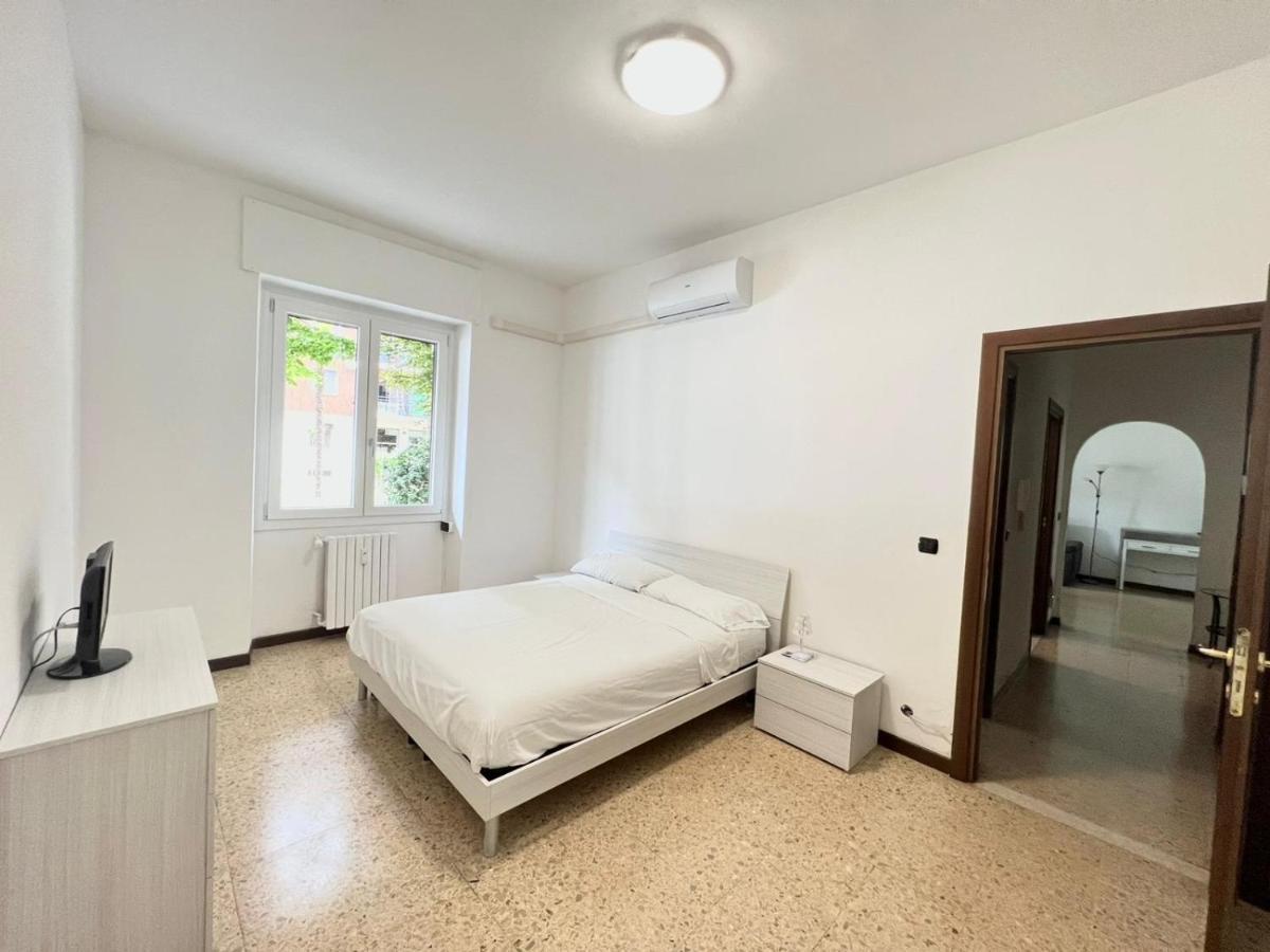 Famagosta House Apartment มิลาน ภายนอก รูปภาพ
