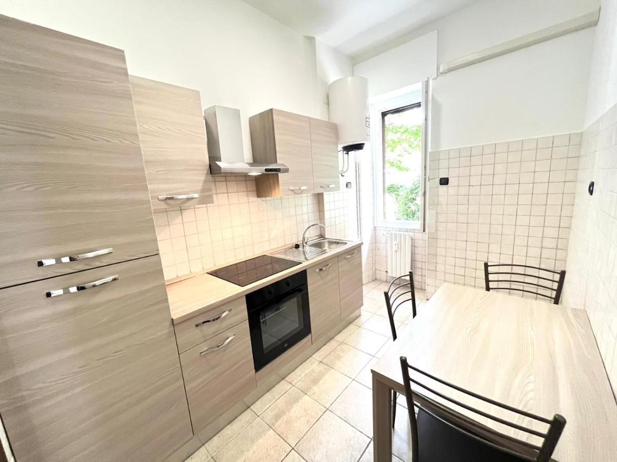 Famagosta House Apartment มิลาน ภายนอก รูปภาพ
